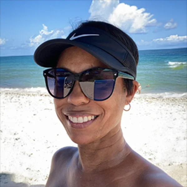First Mate Erica — Breezy Tiki Charters crew