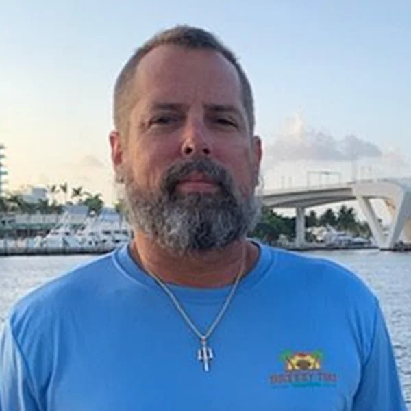 Captain Jorge — Breezy Tiki Charters crew